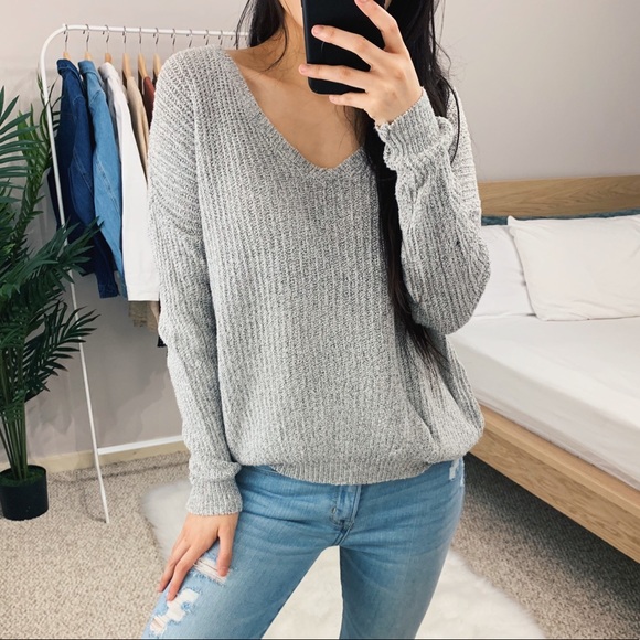 Brandy Melville Sweaters - Brand Melville Gray Lance Sweater